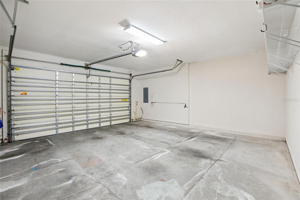 待售: $599,500 (4 贝兹, 3 浴室, 2716 平方英尺)