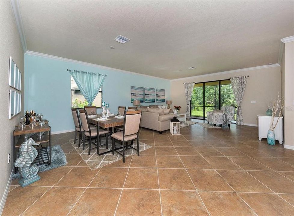 В аренду: $3,100 (3 спален, 3 ванн, 1855 Квадратных фут)