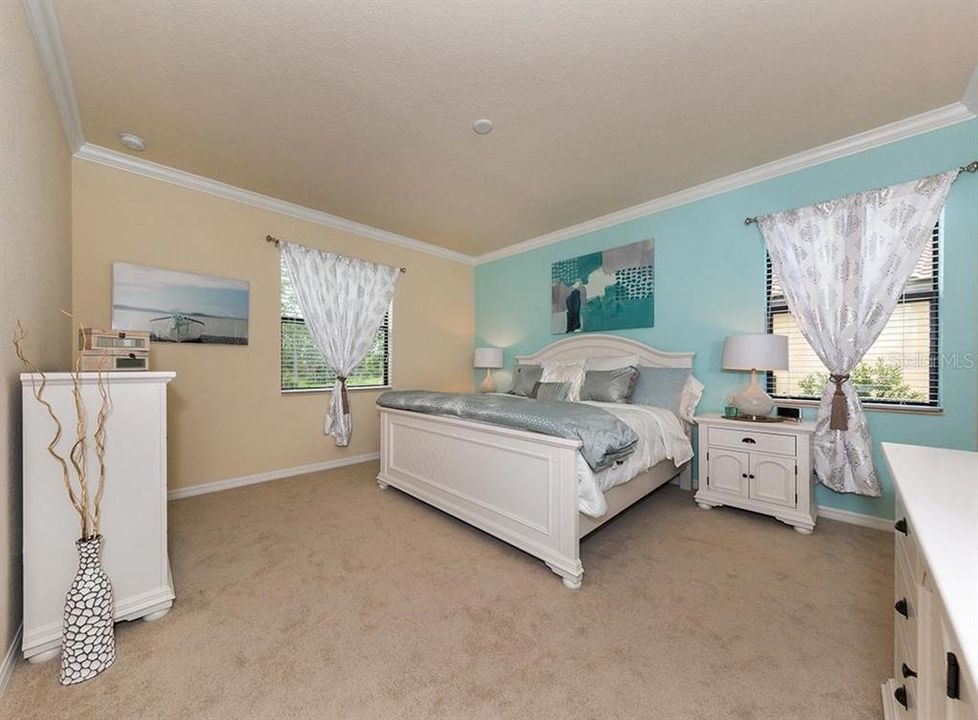 В аренду: $3,100 (3 спален, 3 ванн, 1855 Квадратных фут)