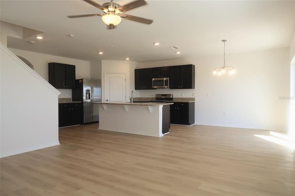 For Sale: $395,900 (5 beds, 3 baths, 2616 Square Feet)