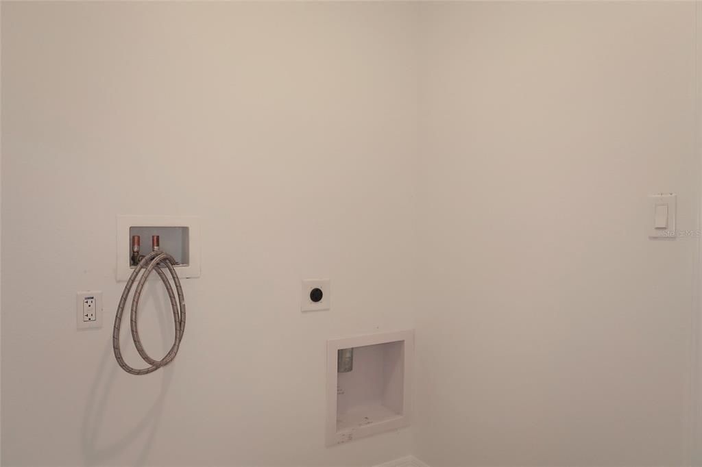 For Sale: $395,900 (5 beds, 3 baths, 2616 Square Feet)