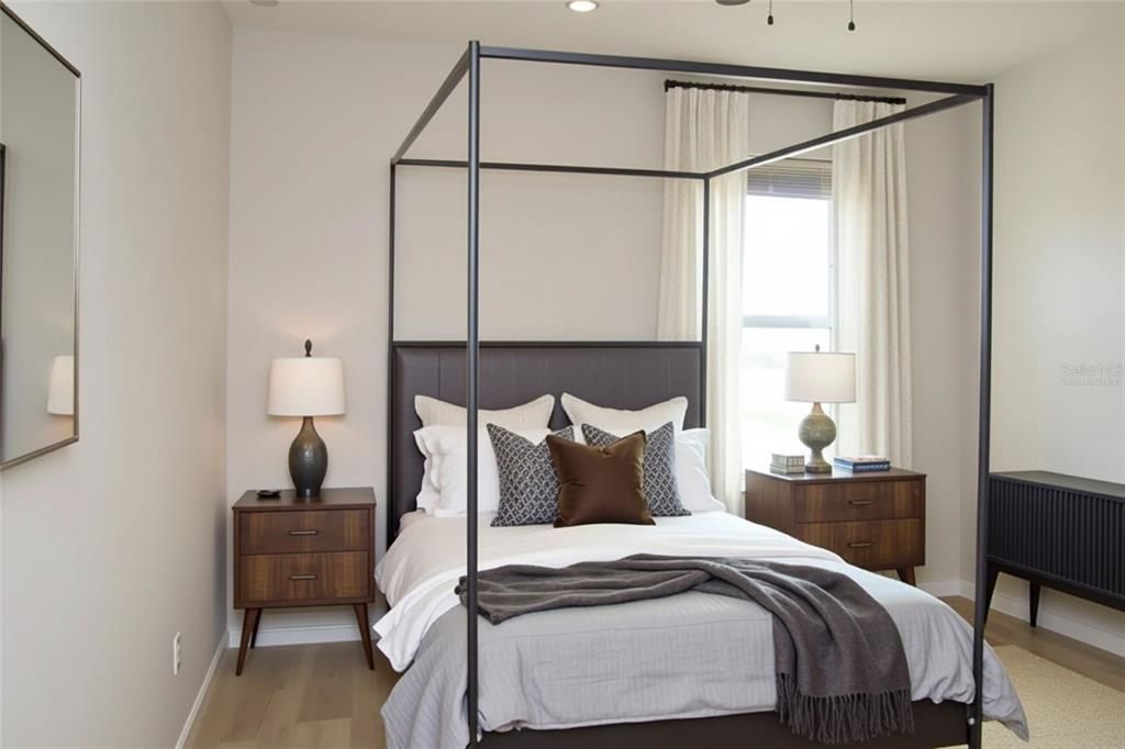 For Sale: $395,900 (5 beds, 3 baths, 2616 Square Feet)