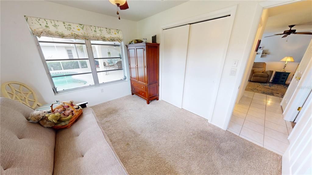 Под контрактом: $559,000 (3 спален, 2 ванн, 1697 Квадратных фут)