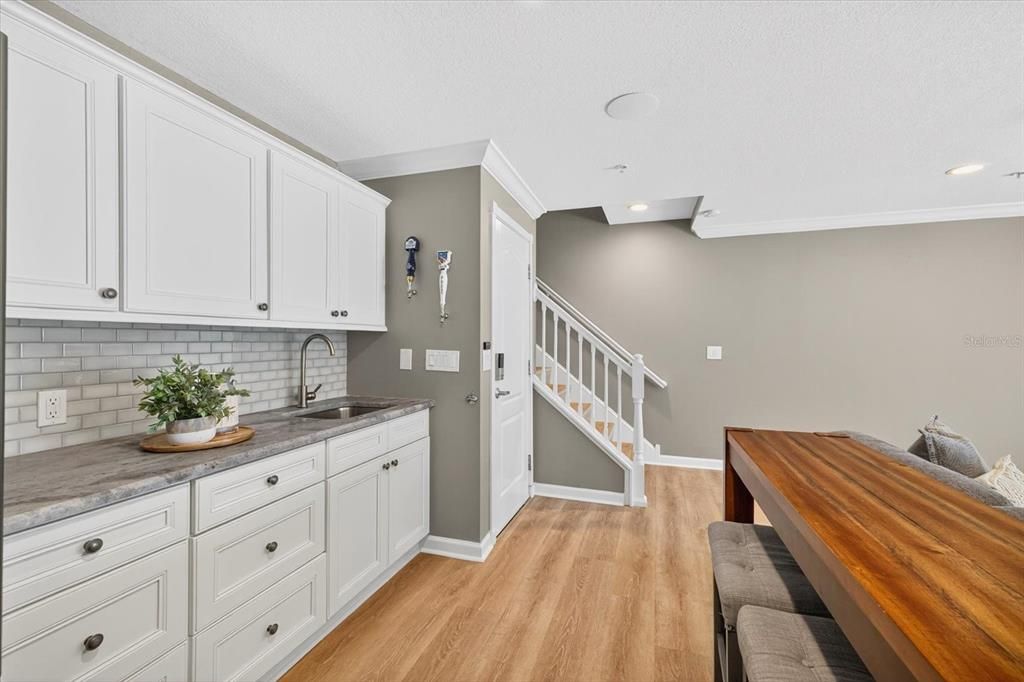 待售: $1,799,900 (4 贝兹, 3 浴室, 3340 平方英尺)