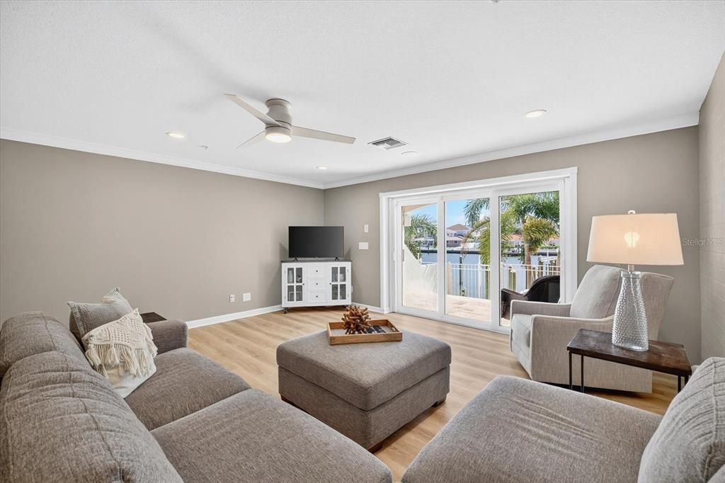 待售: $1,799,900 (4 贝兹, 3 浴室, 3340 平方英尺)