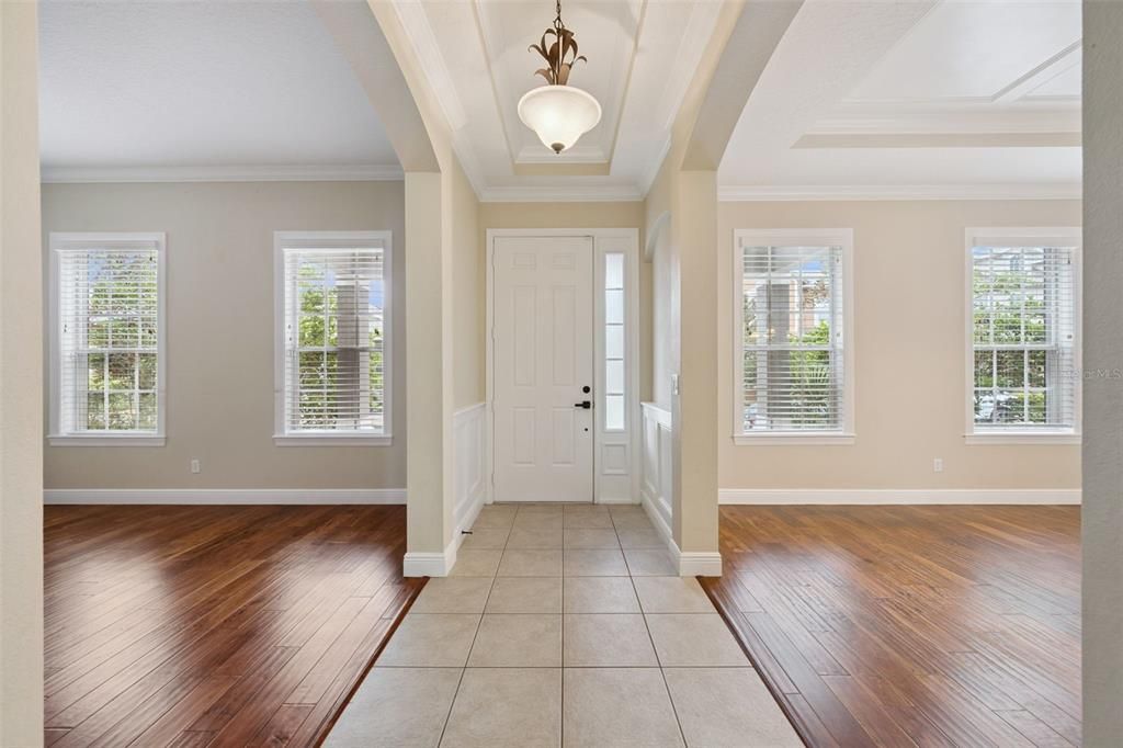 En Venta: $680,000 (5 camas, 3 baños, 3317 Pies cuadrados)