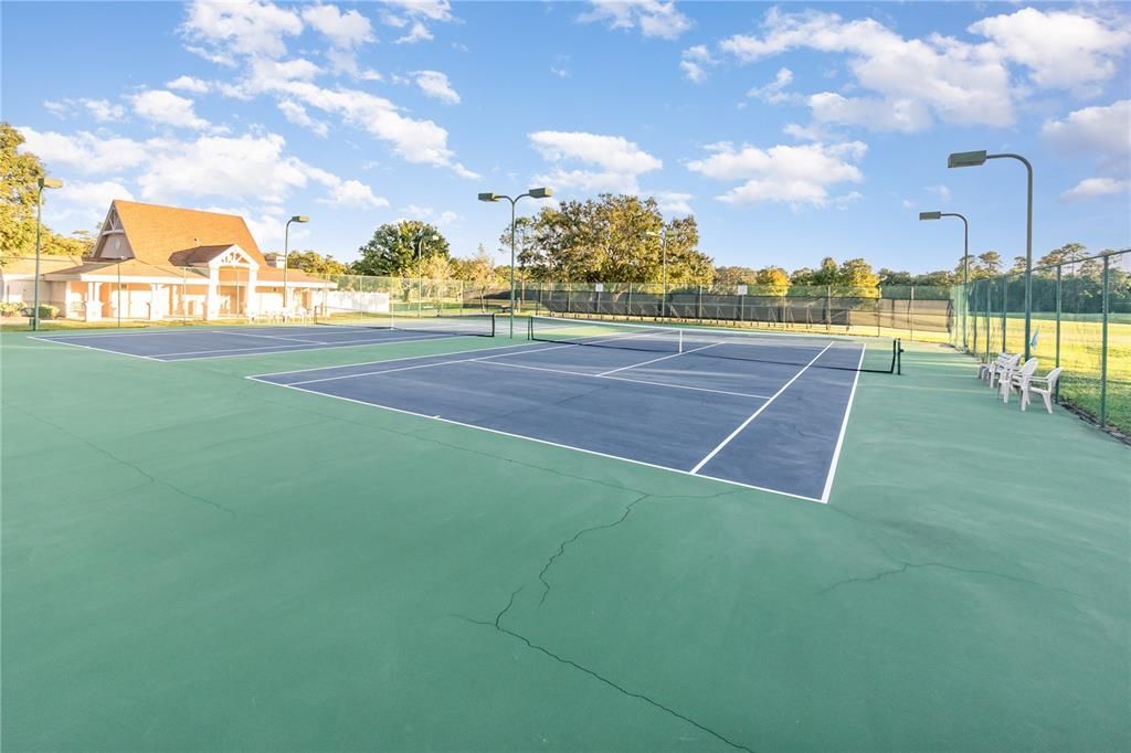 For Sale: $444,900 (3 beds, 2 baths, 1716 Square Feet)