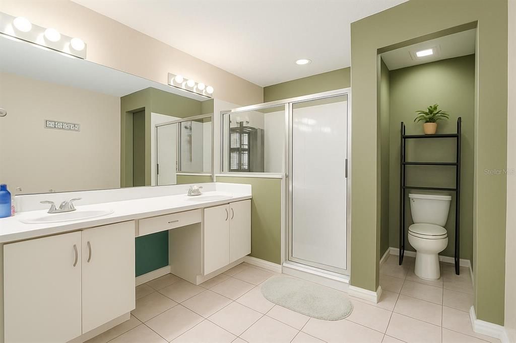 For Sale: $444,900 (3 beds, 2 baths, 1716 Square Feet)