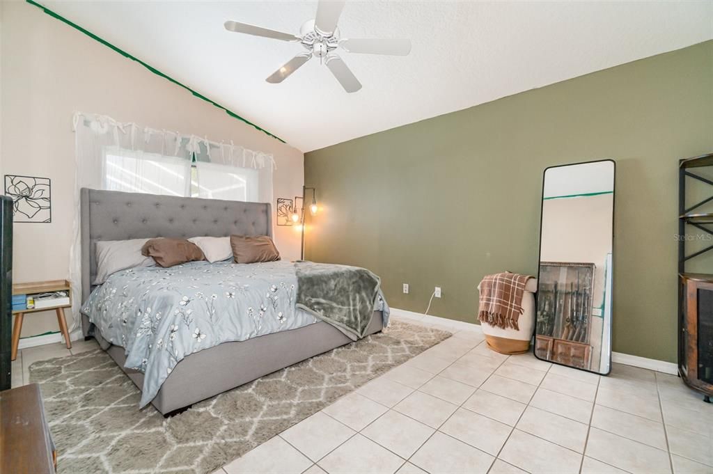 For Sale: $444,900 (3 beds, 2 baths, 1716 Square Feet)