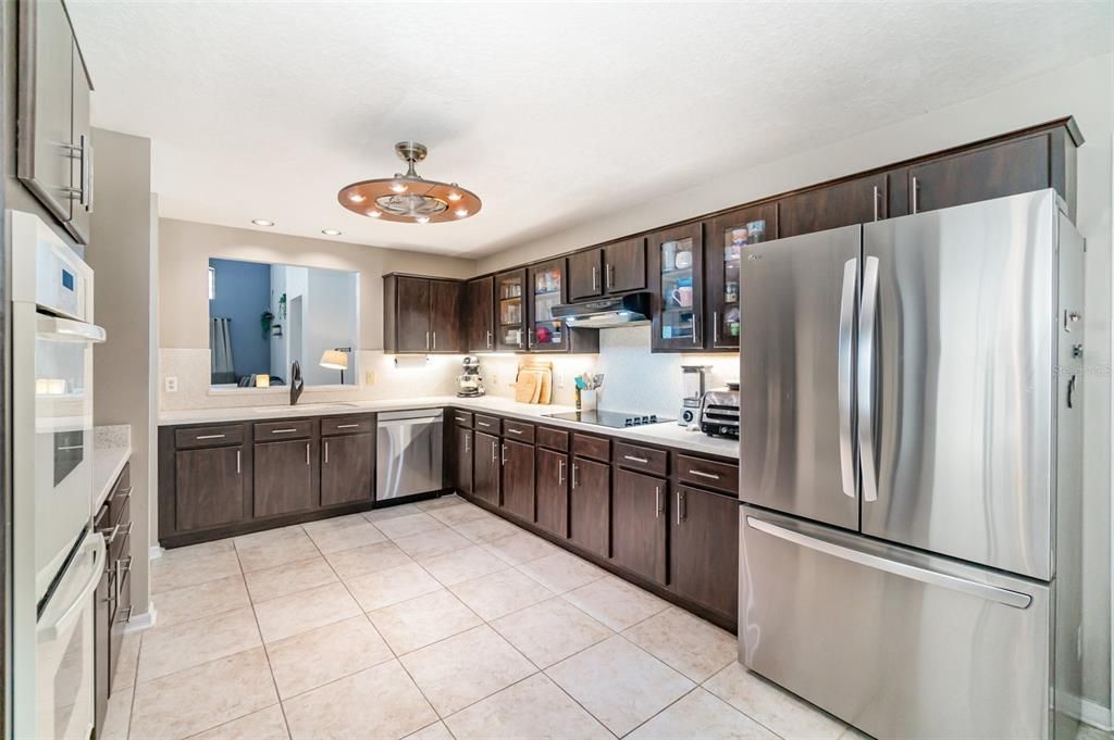 For Sale: $444,900 (3 beds, 2 baths, 1716 Square Feet)