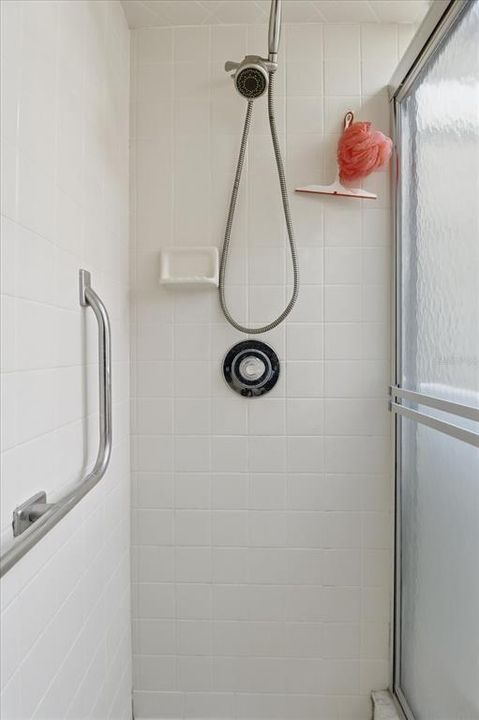 For Sale: $192,500 (2 beds, 2 baths, 1089 Square Feet)