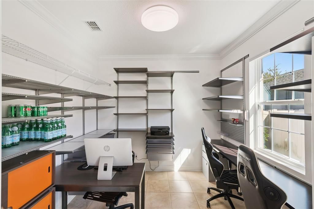 For Sale: $949,000 (5 beds, 3 baths, 2953 Square Feet)