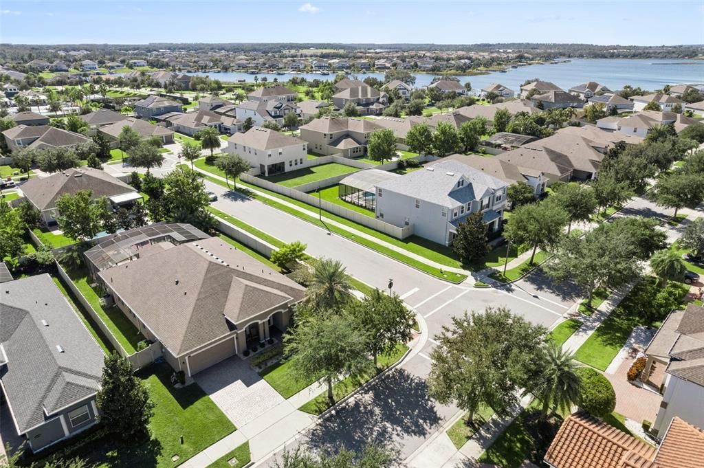 For Sale: $949,000 (5 beds, 3 baths, 2953 Square Feet)