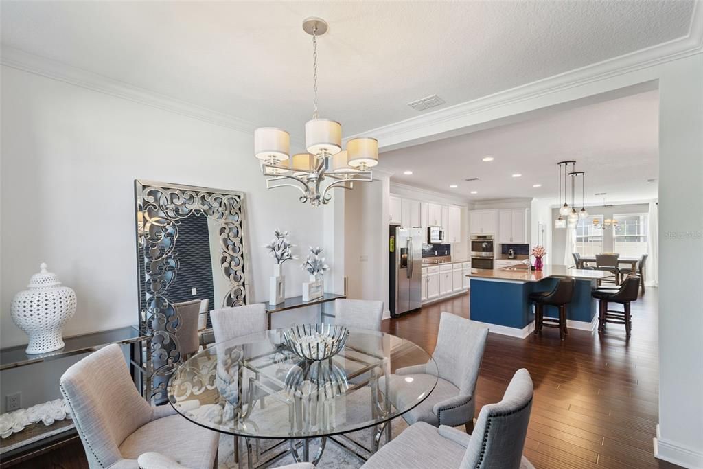 For Sale: $949,000 (5 beds, 3 baths, 2953 Square Feet)