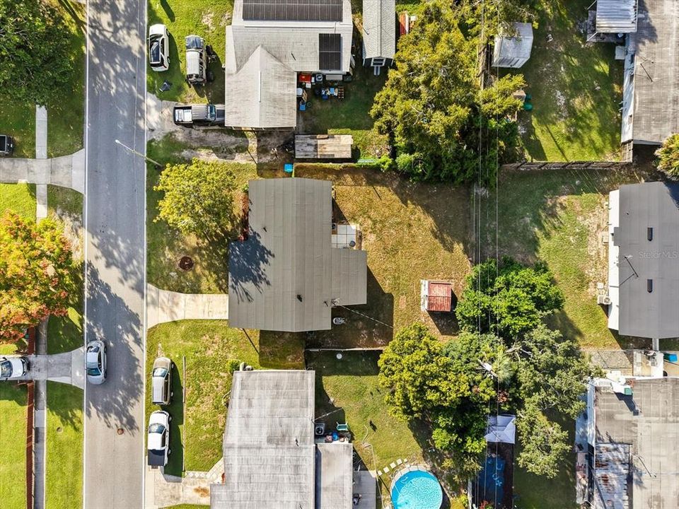 For Sale: $329,900 (3 beds, 2 baths, 1238 Square Feet)