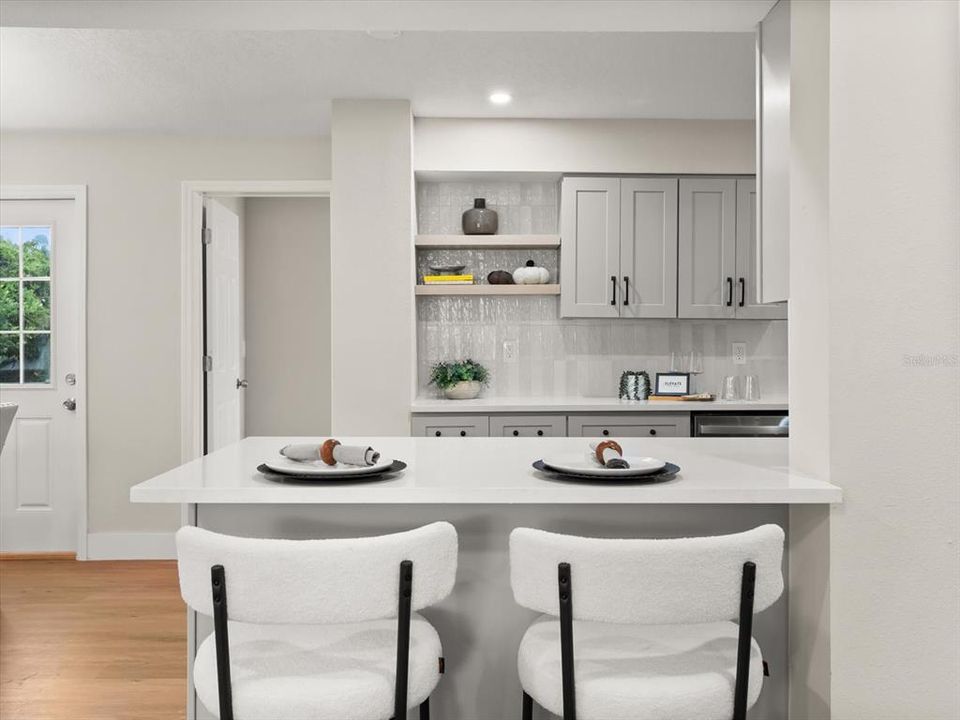 For Sale: $329,900 (3 beds, 2 baths, 1238 Square Feet)