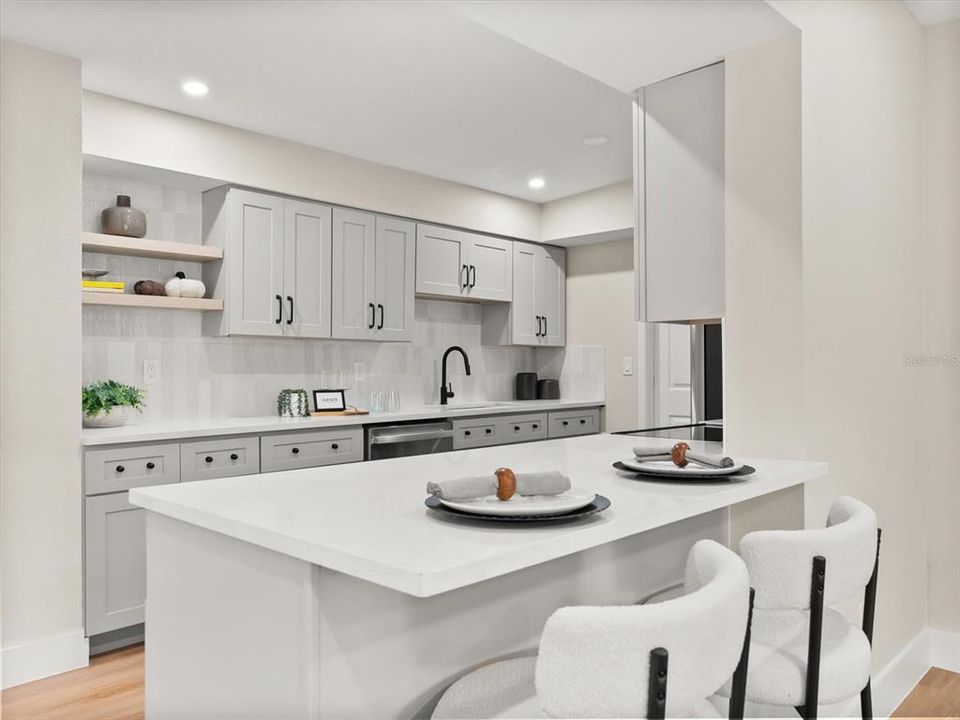 For Sale: $329,900 (3 beds, 2 baths, 1238 Square Feet)