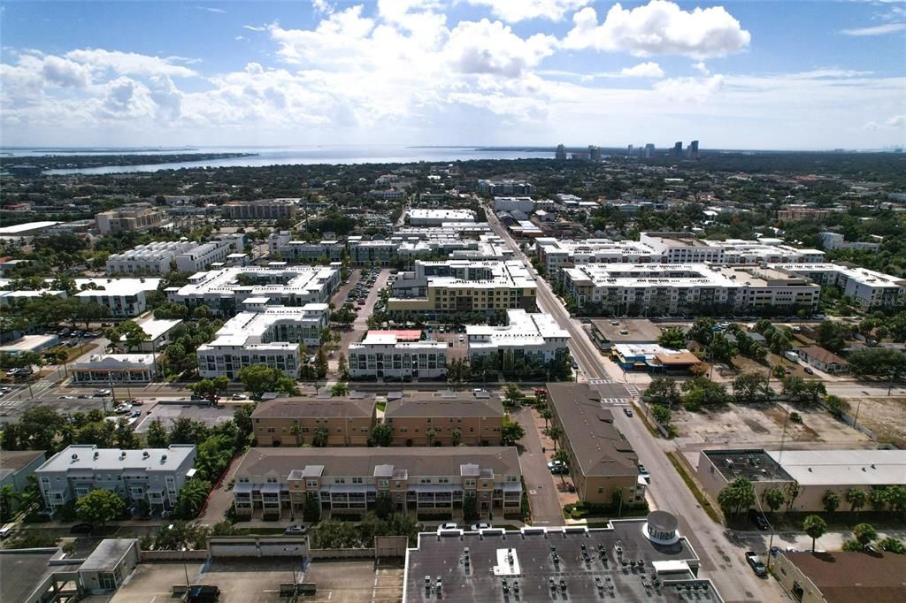 出租: $3,850 (3 贝兹, 3 浴室, 2226 平方英尺)