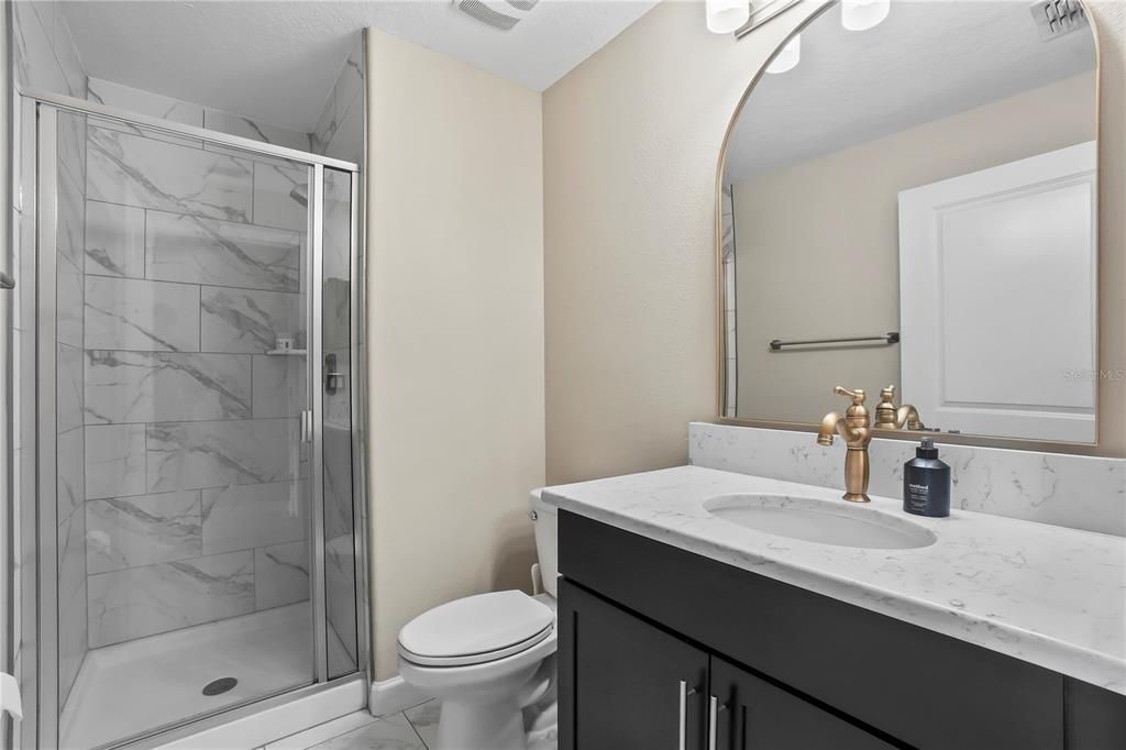 出租: $3,850 (3 贝兹, 3 浴室, 2226 平方英尺)