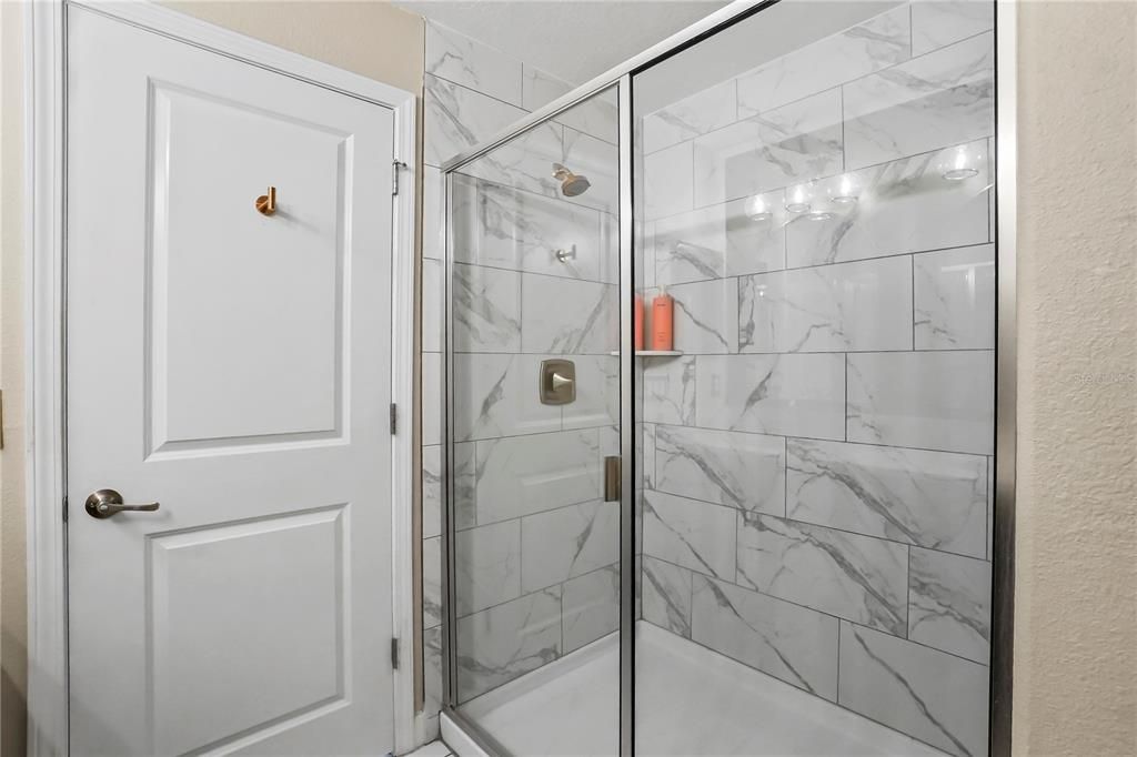 出租: $3,850 (3 贝兹, 3 浴室, 2226 平方英尺)