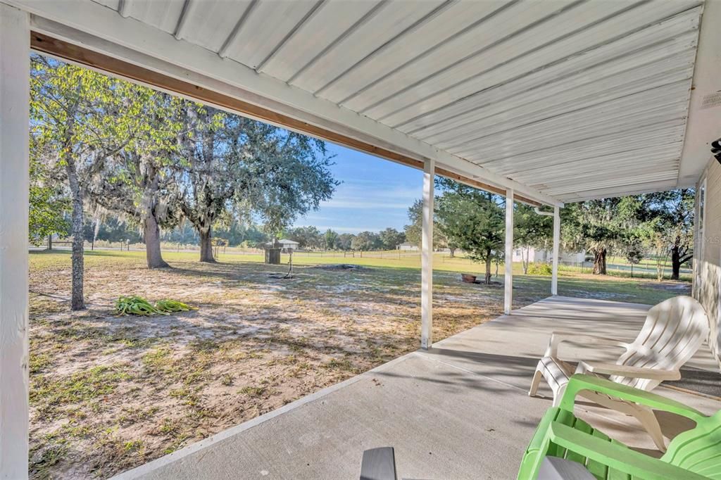 Active With Contract: $255,000 (2 beds, 2 baths, 600 Square Feet)