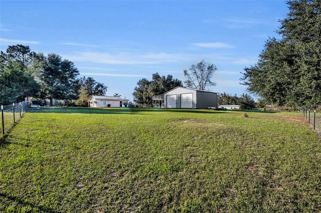 Active With Contract: $255,000 (2 beds, 2 baths, 600 Square Feet)