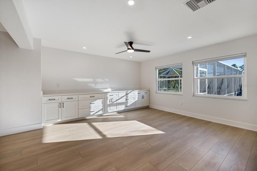 В аренду: $4,000 (3 спален, 2 ванн, 2186 Квадратных фут)