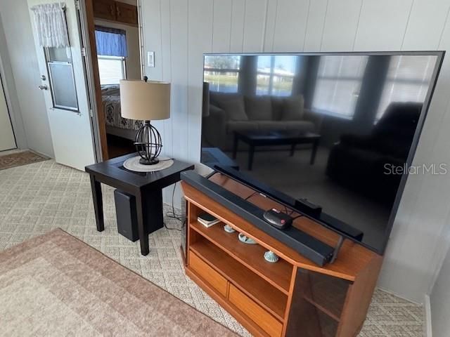 На продажу: $147,000 (2 спален, 1 ванн, 828 Квадратных фут)