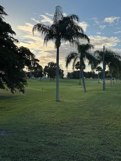 На продажу: $147,000 (2 спален, 1 ванн, 828 Квадратных фут)