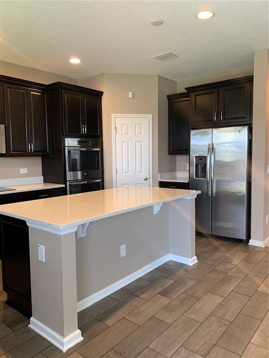 В аренду: $3,900 (5 спален, 3 ванн, 3021 Квадратных фут)