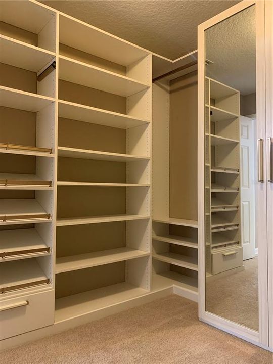 В аренду: $3,900 (5 спален, 3 ванн, 3021 Квадратных фут)