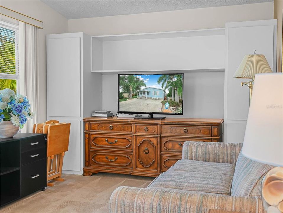 待售: $159,900 (2 贝兹, 2 浴室, 1128 平方英尺)