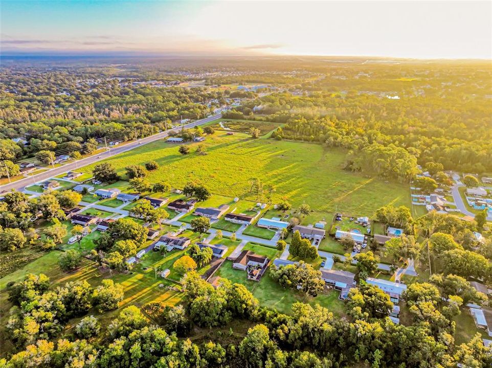 For Sale: $324,900 (4 beds, 2 baths, 1676 Square Feet)