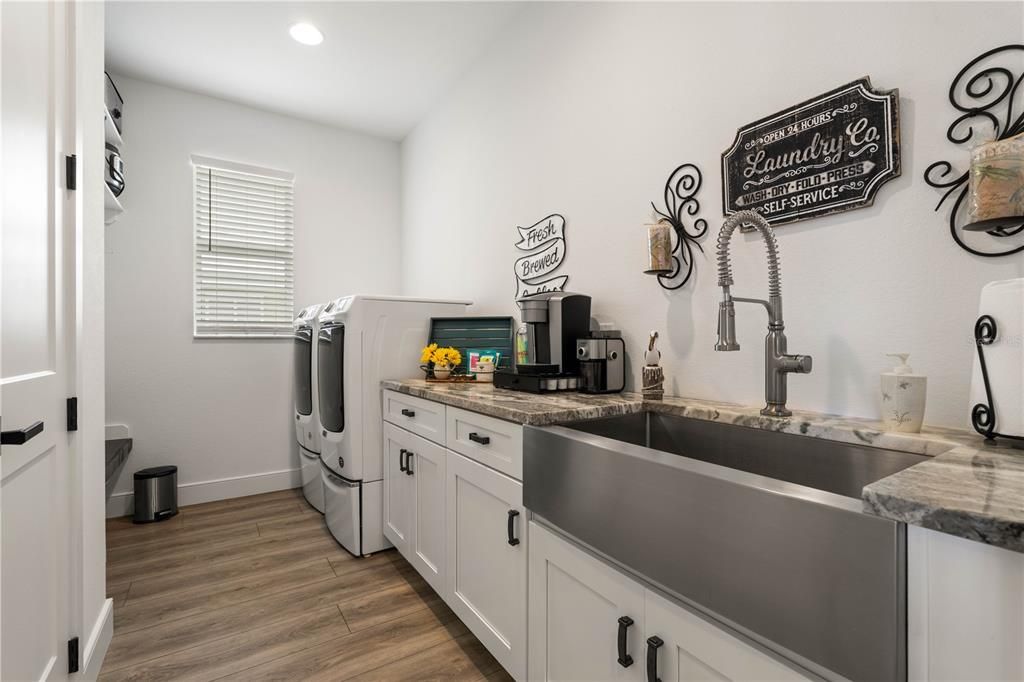 待售: $1,525,000 (3 贝兹, 3 浴室, 2655 平方英尺)