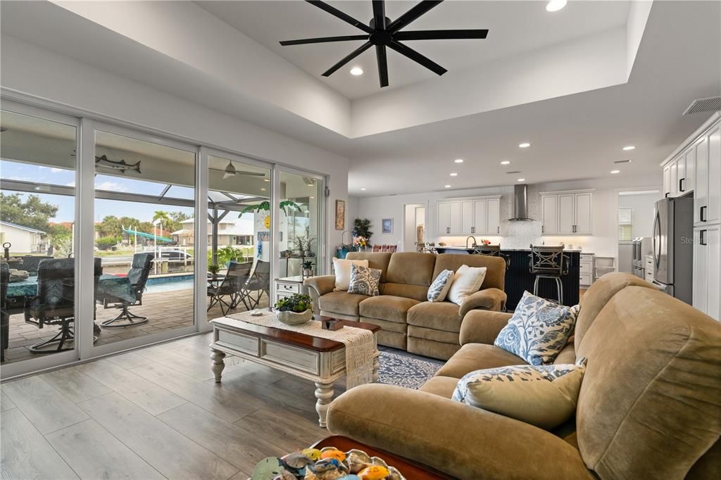 待售: $1,525,000 (3 贝兹, 3 浴室, 2655 平方英尺)