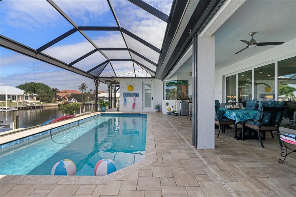 待售: $1,525,000 (3 贝兹, 3 浴室, 2655 平方英尺)