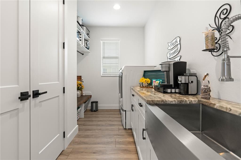 待售: $1,525,000 (3 贝兹, 3 浴室, 2655 平方英尺)