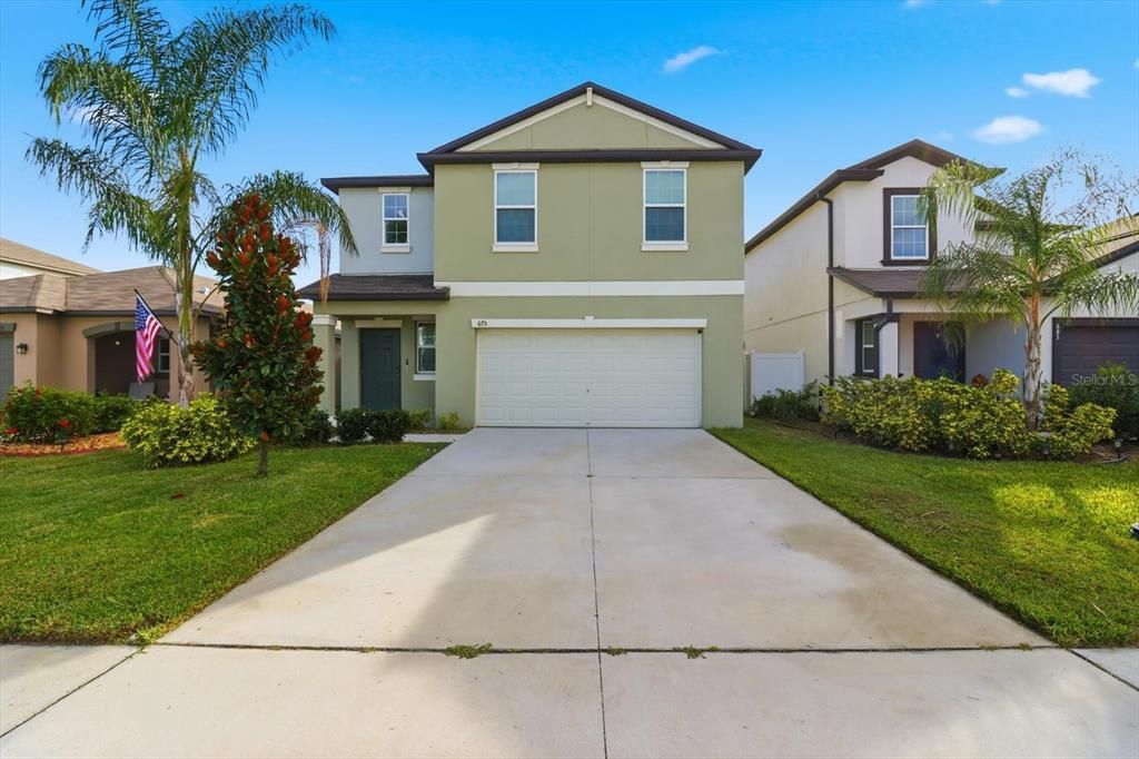 На продажу: $320,900 (4 спален, 2 ванн, 1881 Квадратных фут)