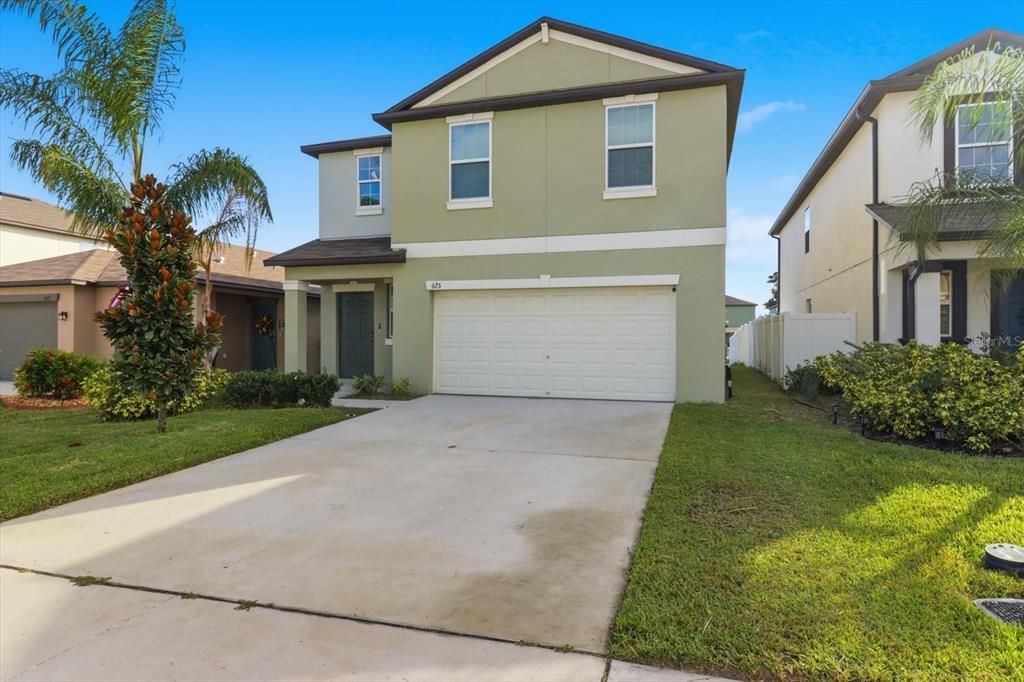 На продажу: $320,900 (4 спален, 2 ванн, 1881 Квадратных фут)