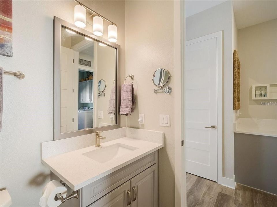 En Renta: $6,000 (2 camas, 2 baños, 1957 Pies cuadrados)