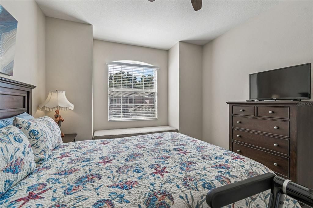 For Sale: $429,900 (3 beds, 2 baths, 1863 Square Feet)