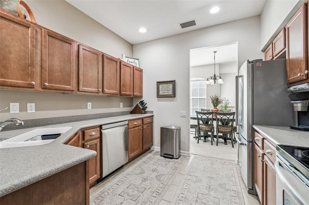 For Sale: $429,900 (3 beds, 2 baths, 1863 Square Feet)