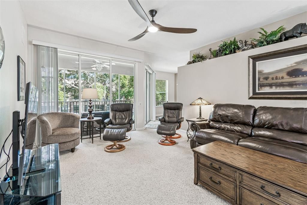 For Sale: $429,900 (3 beds, 2 baths, 1863 Square Feet)