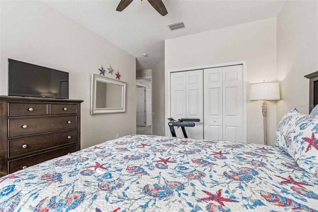 For Sale: $429,900 (3 beds, 2 baths, 1863 Square Feet)