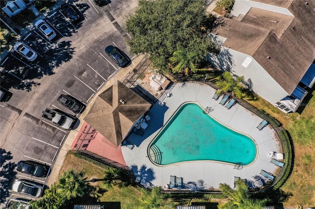 Под контрактом: $217,500 (2 спален, 2 ванн, 1360 Квадратных фут)