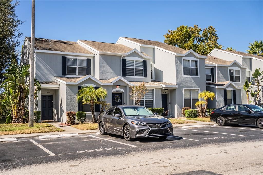 Под контрактом: $217,500 (2 спален, 2 ванн, 1360 Квадратных фут)