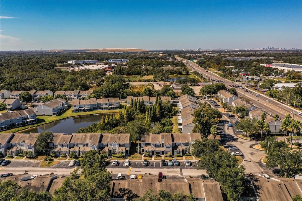 Под контрактом: $217,500 (2 спален, 2 ванн, 1360 Квадратных фут)