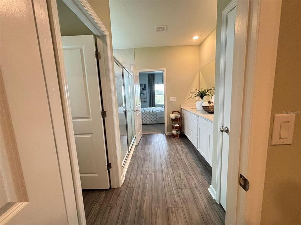 For Rent: $2,490 (4 beds, 3 baths, 2278 Square Feet)