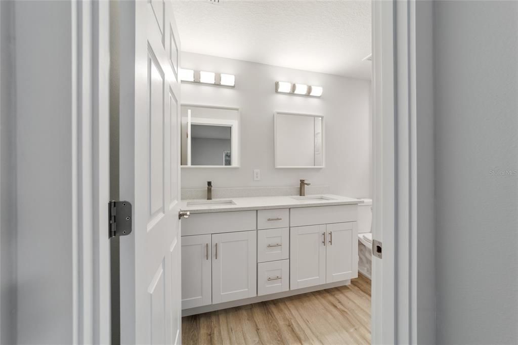 Activo con contrato: $204,900 (3 camas, 2 baños, 1058 Pies cuadrados)