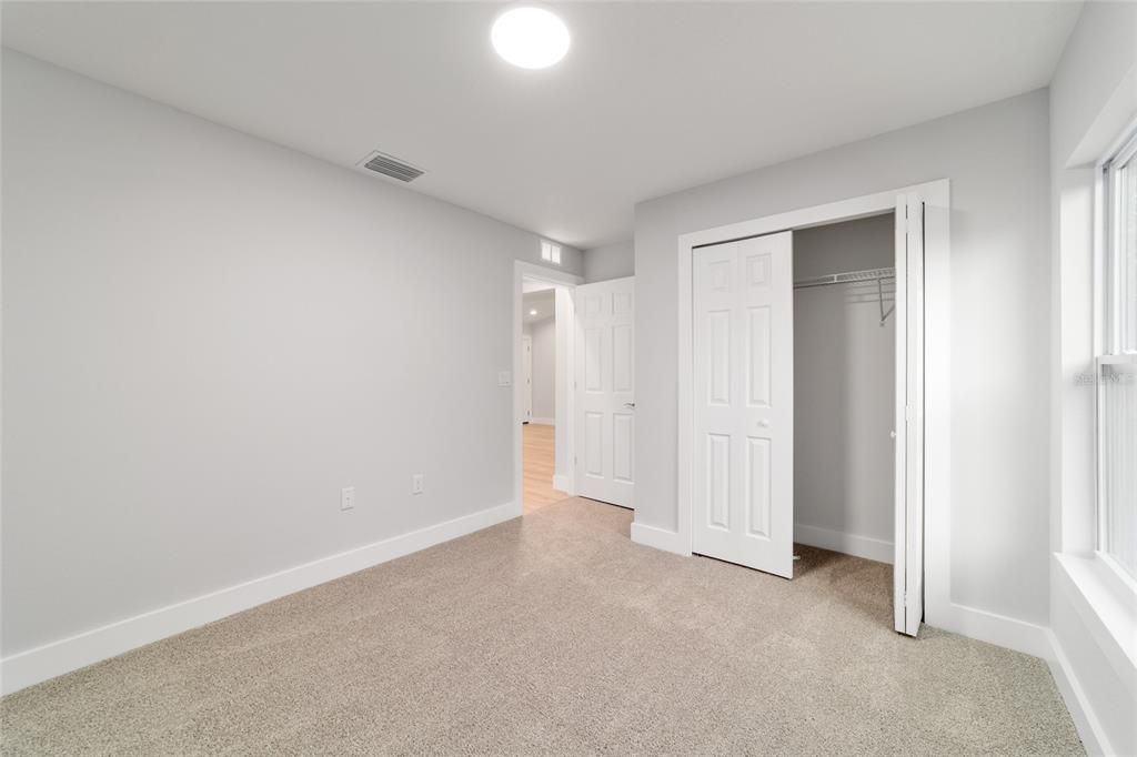 Activo con contrato: $204,900 (3 camas, 2 baños, 1058 Pies cuadrados)